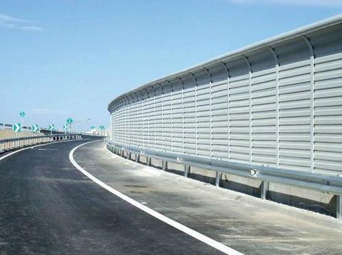 高速公路声屏障